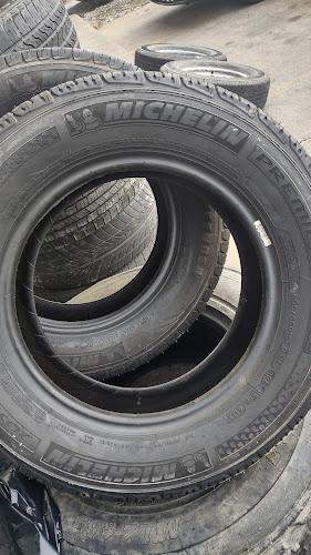 Amigaso tires