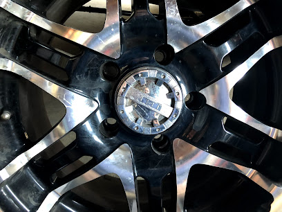 Reyes tires shop