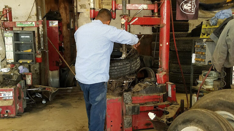 Wally’s Tire & Wheel