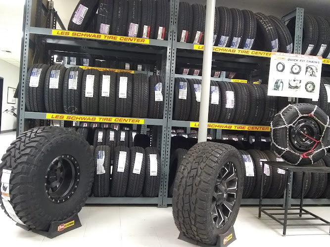 Les Schwab Tire Center