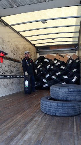 Calderon’s Tires & Wheels