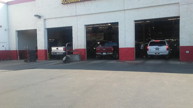 Les Schwab Tire Center