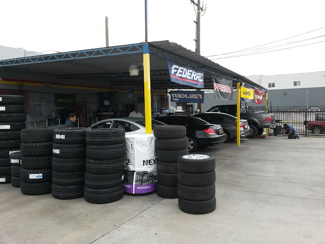 El Amigo Tires