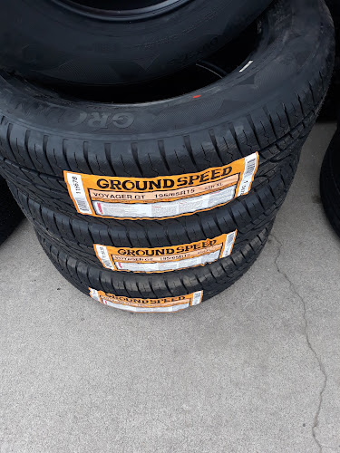 Gonzalez Tires