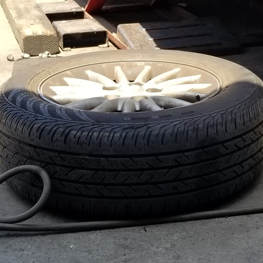 Carrillo Tire Shop