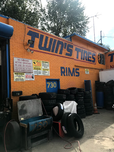 Twin’s Tires