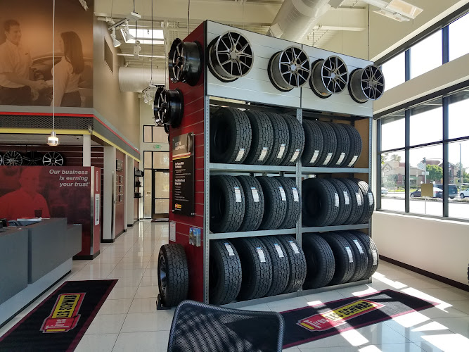 Les Schwab Tire Center