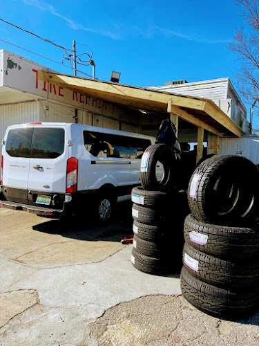 Gonzalez tire shop