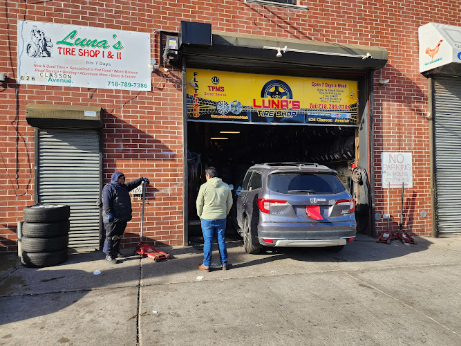 Luna's Tire Shop