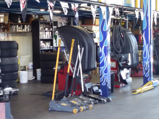 Los Amigos Tire Pros