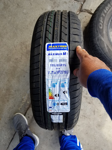 LLANTAS LLYASA Agua Prieta