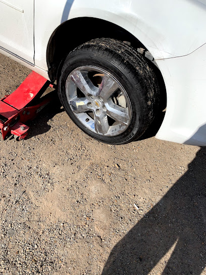 Cantu’s Tire Shop
