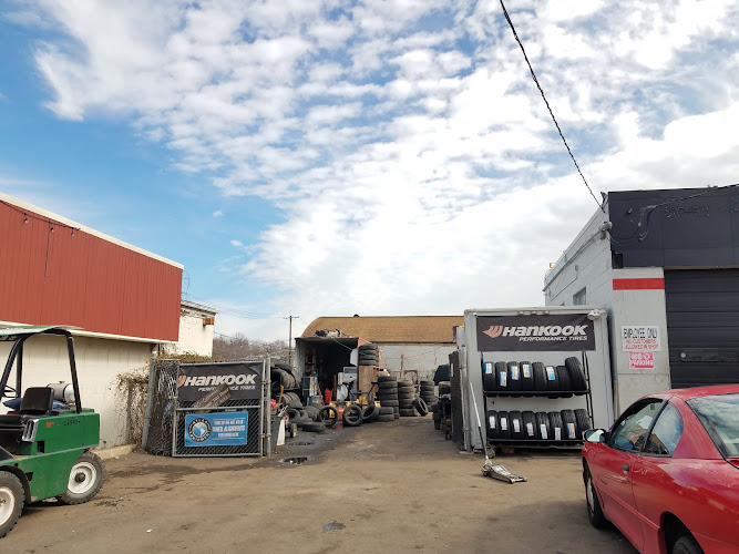 Demi Auto Care & Tires