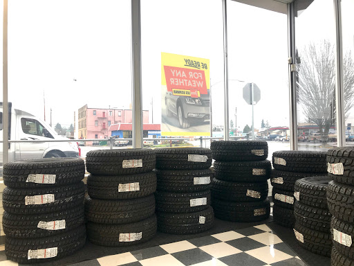 Les Schwab Tire Center
